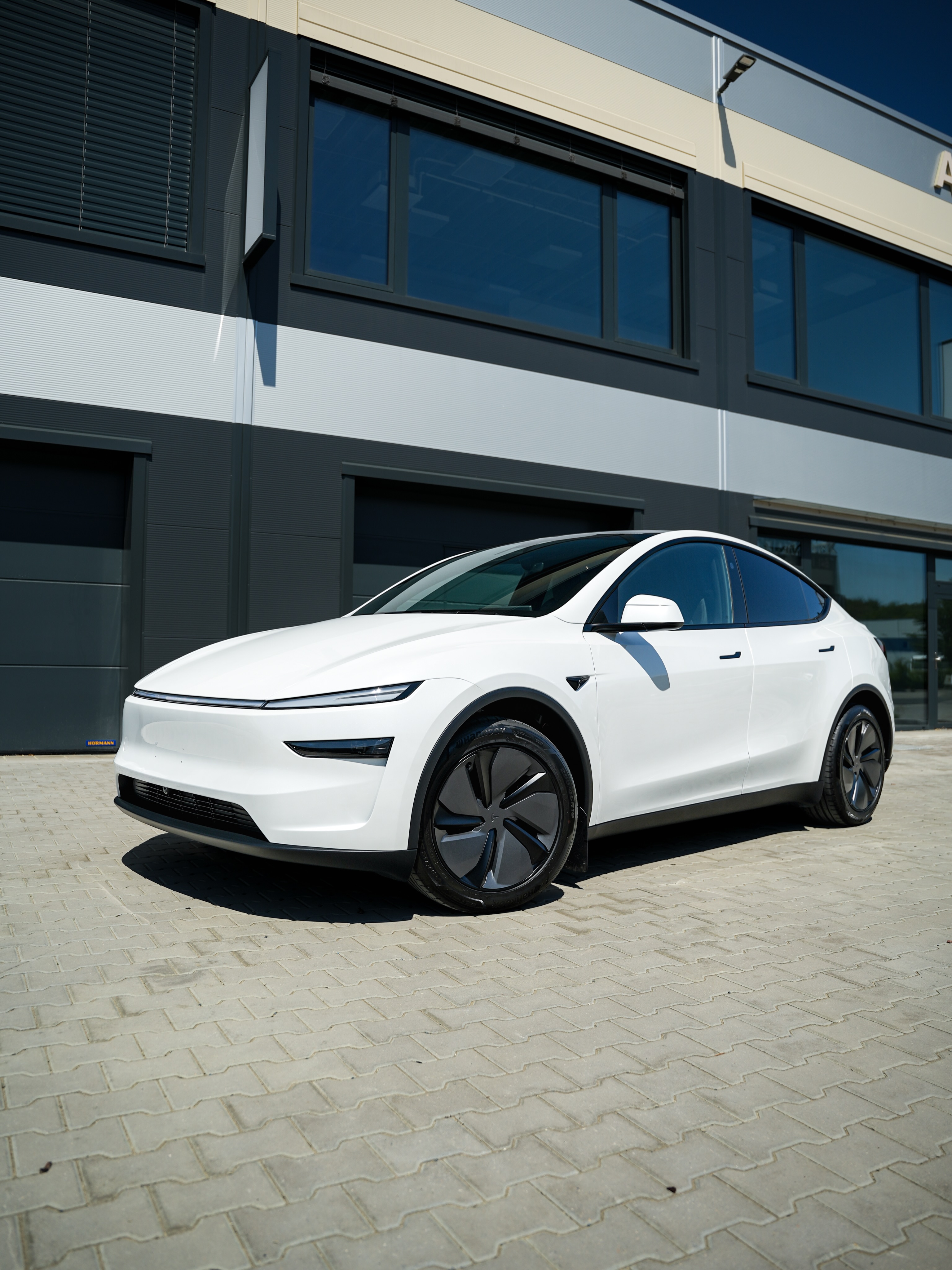 Tesla Model Y s PPF front paketem